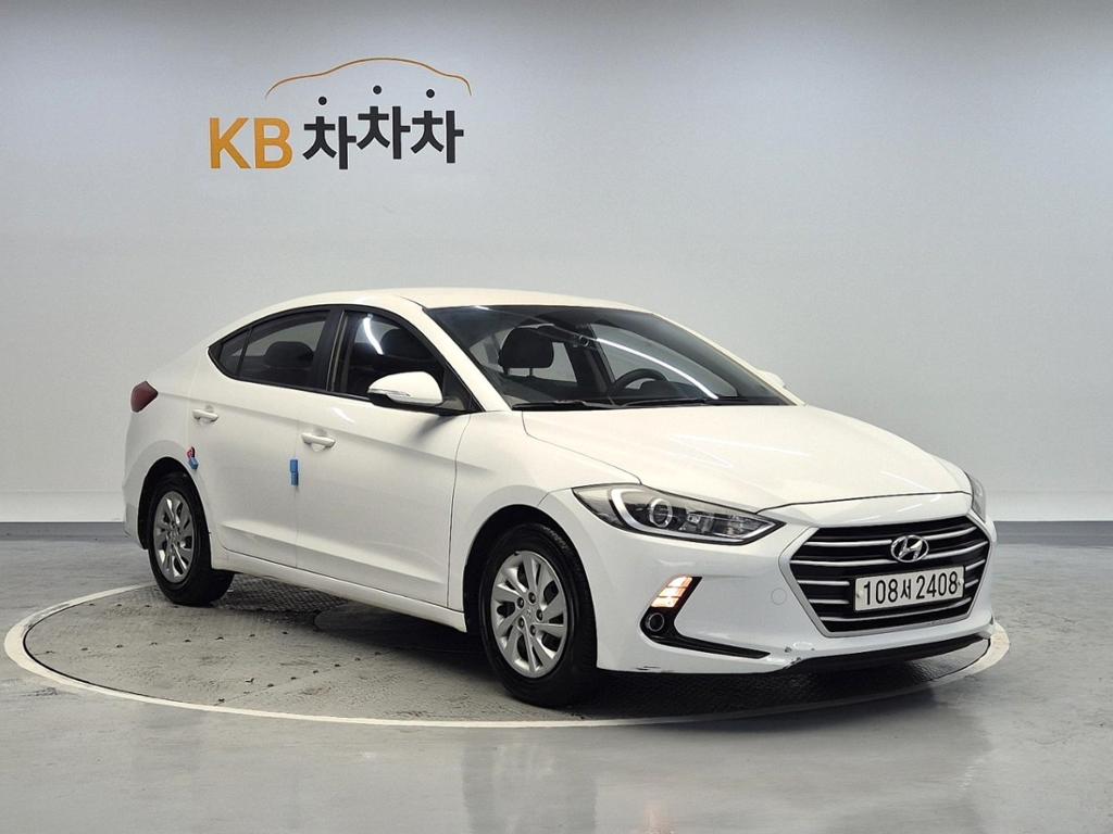 2017 HYUNDAI AVANTE AD 