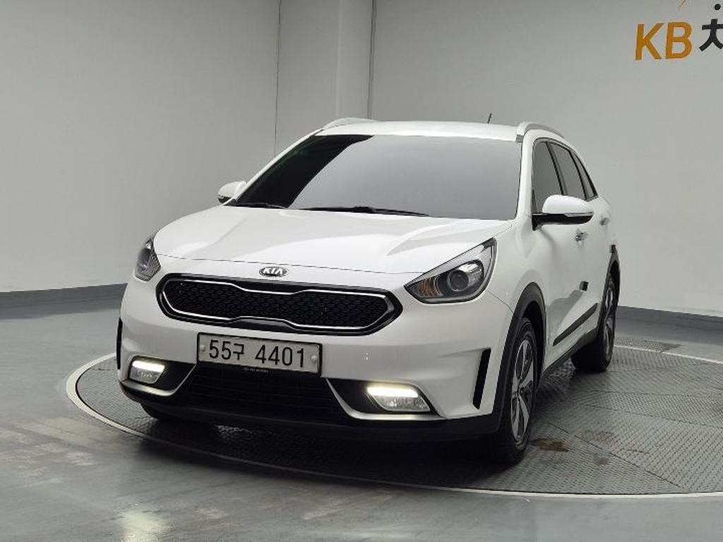 2018 KIA NIRO 