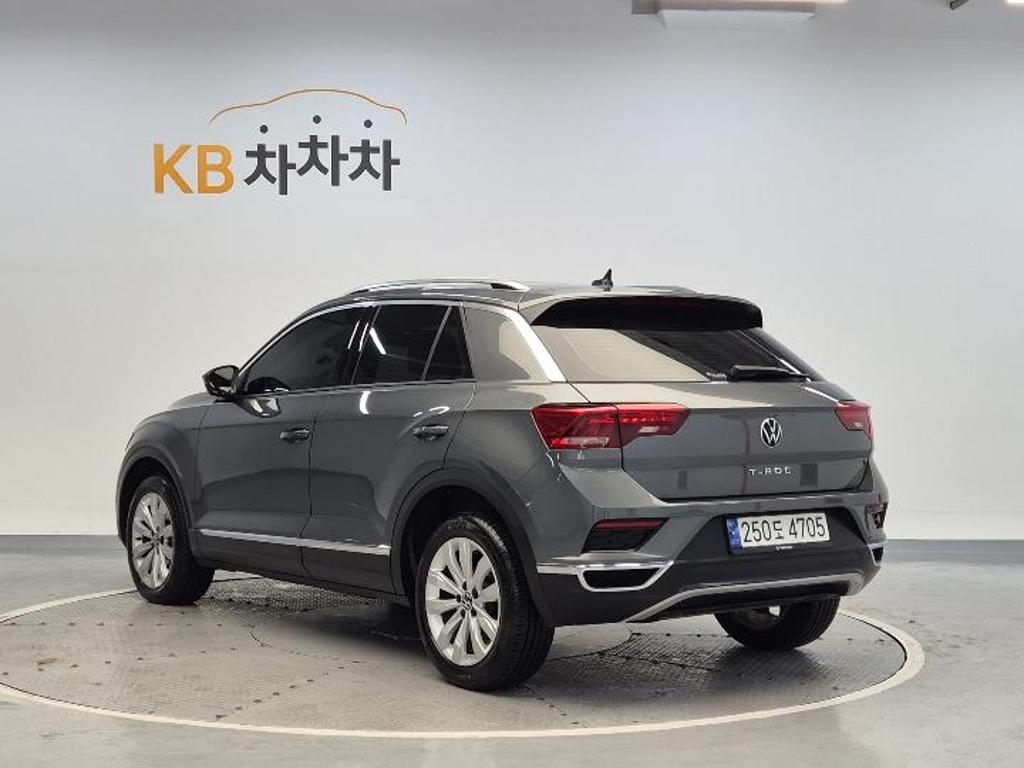 2021 VOLKSWAGEN T-ROC 