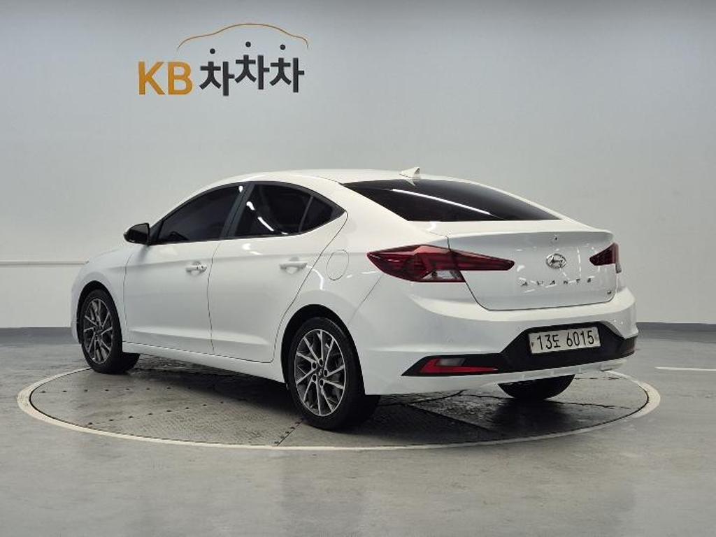 2019 HYUNDAI THE NEW AVANTE AD 