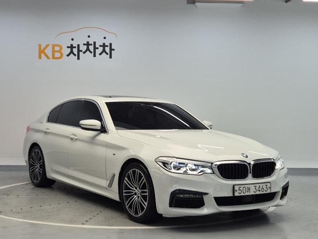 2019 BMW 5 SERIES (7Gen) 