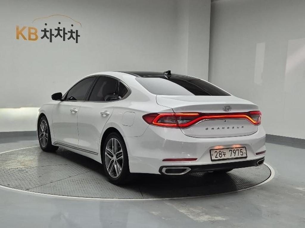 2017 HYUNDAI GRANDEUR IG 