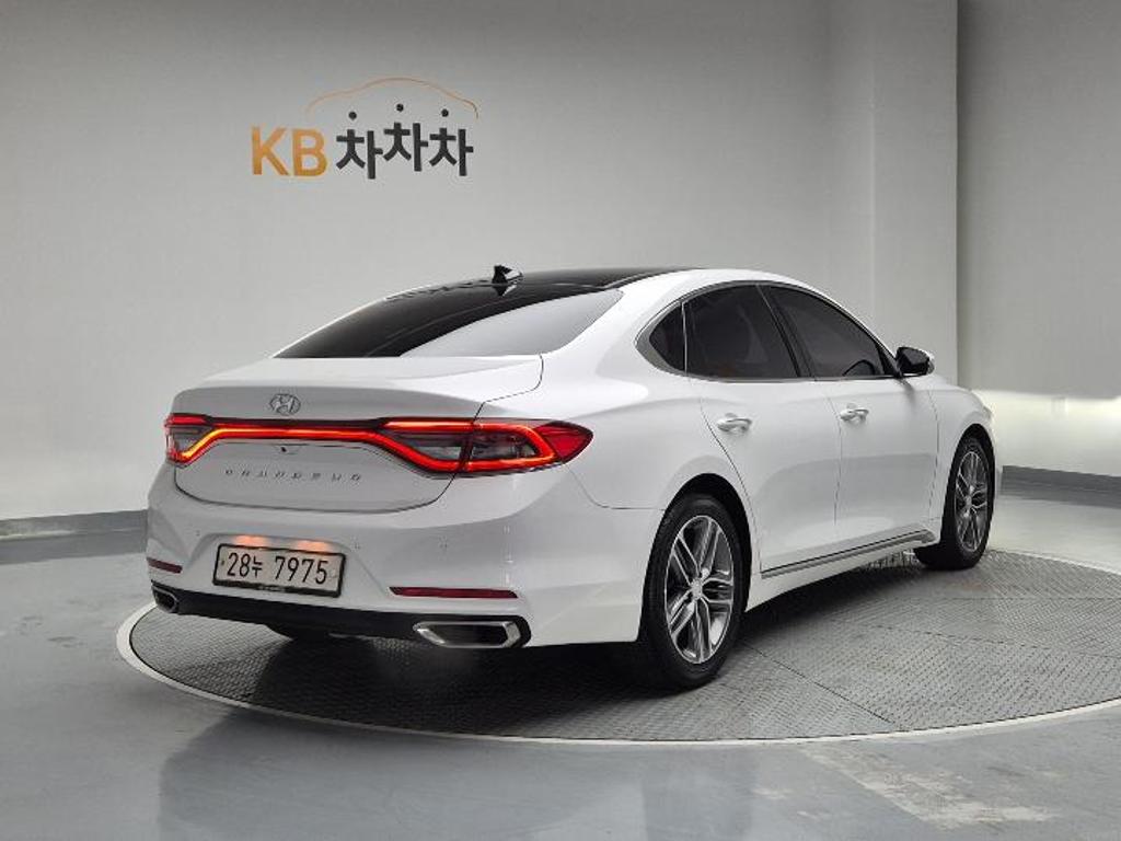 2017 HYUNDAI GRANDEUR IG 