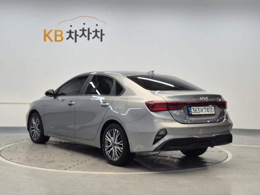 2023 KIA THE NEW K3 