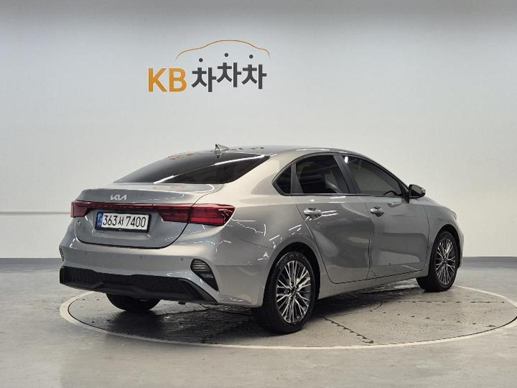 2023 KIA THE NEW K3 