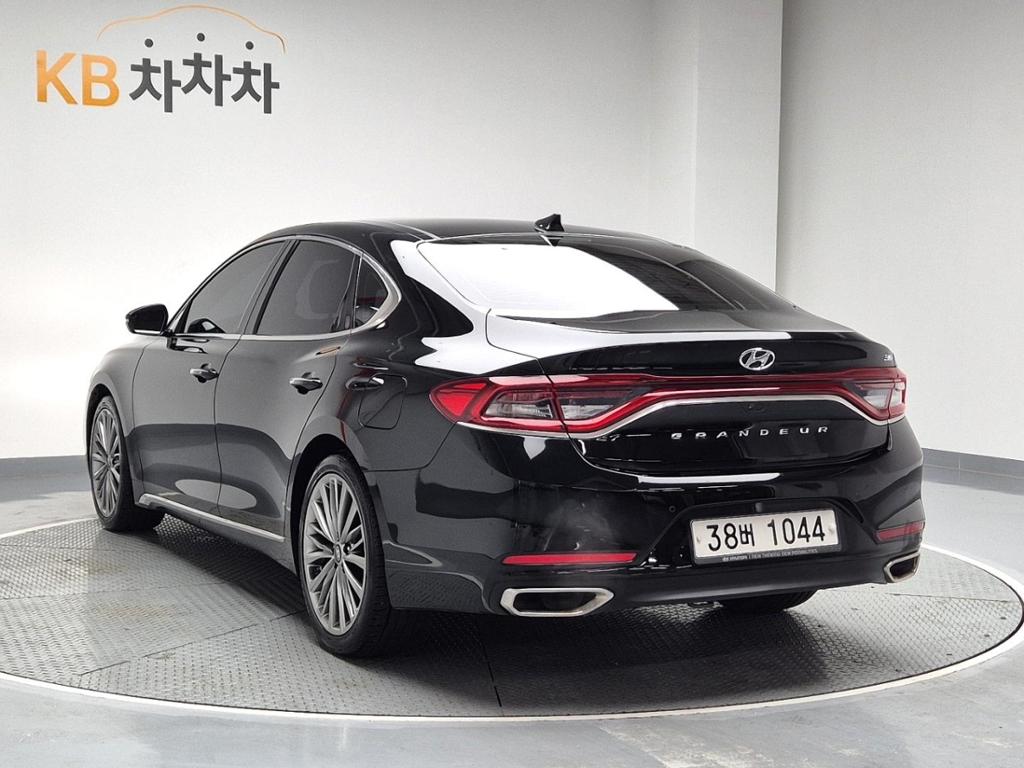 2018 HYUNDAI GRANDEUR IG 