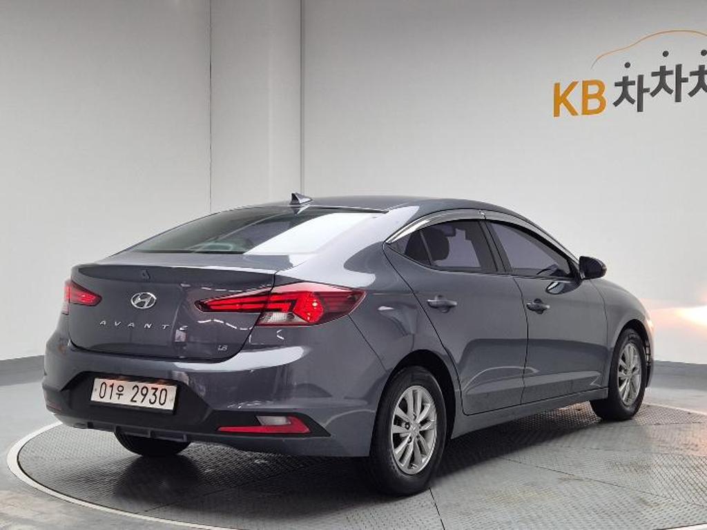 2019 HYUNDAI THE NEW AVANTE AD 