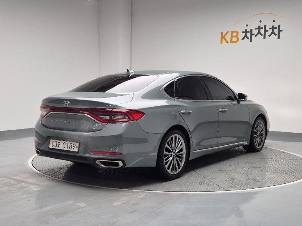 2017 HYUNDAI GRANDEUR IG 