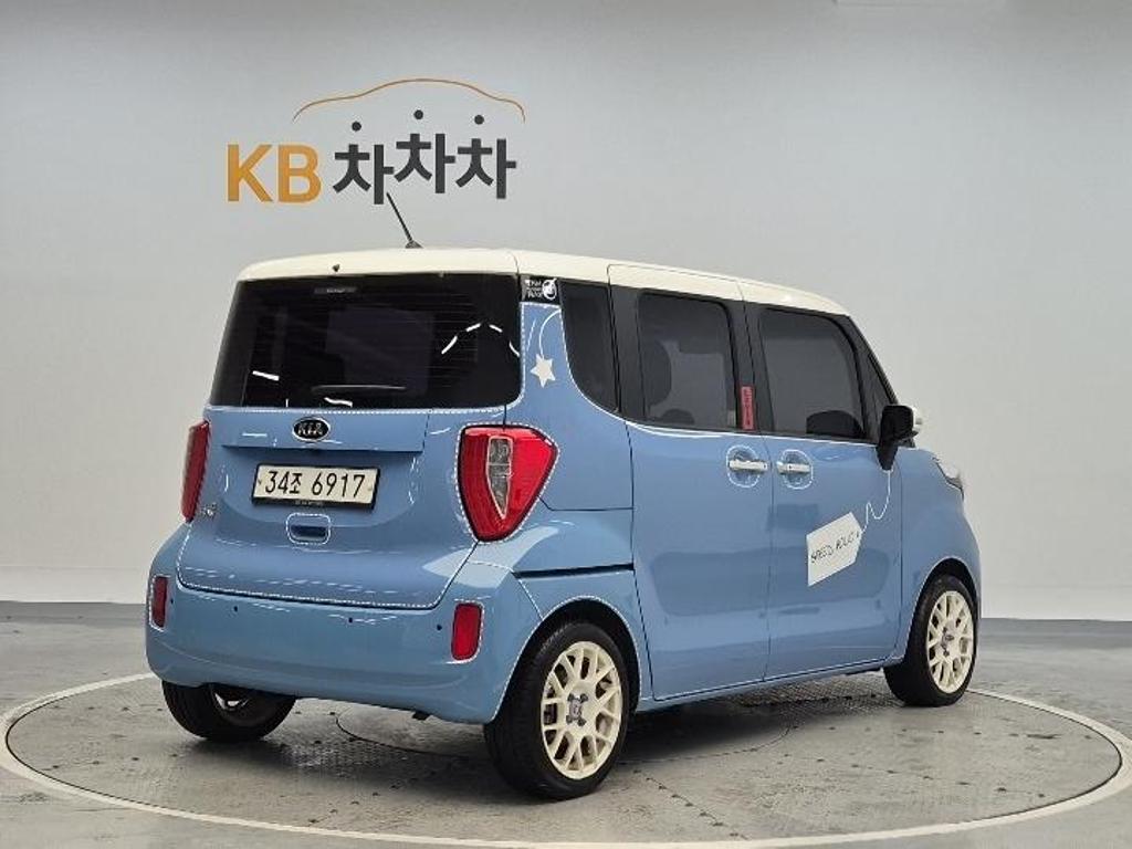 2013 KIA RAY 