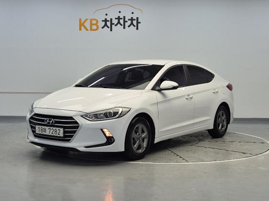 2018 HYUNDAI AVANTE AD 