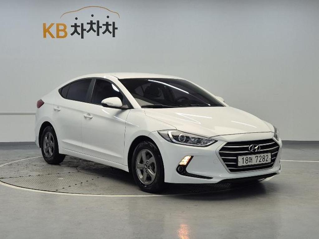 2018 HYUNDAI AVANTE AD 