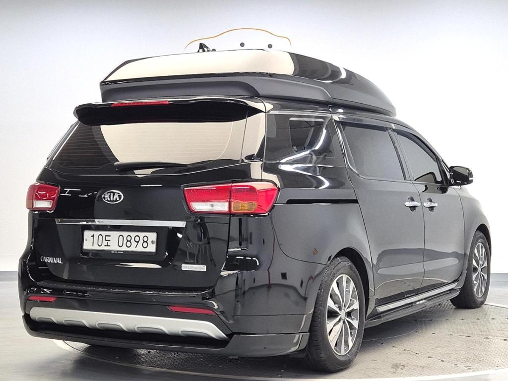 2017 KIA ALL NEW CARNIVAL 
