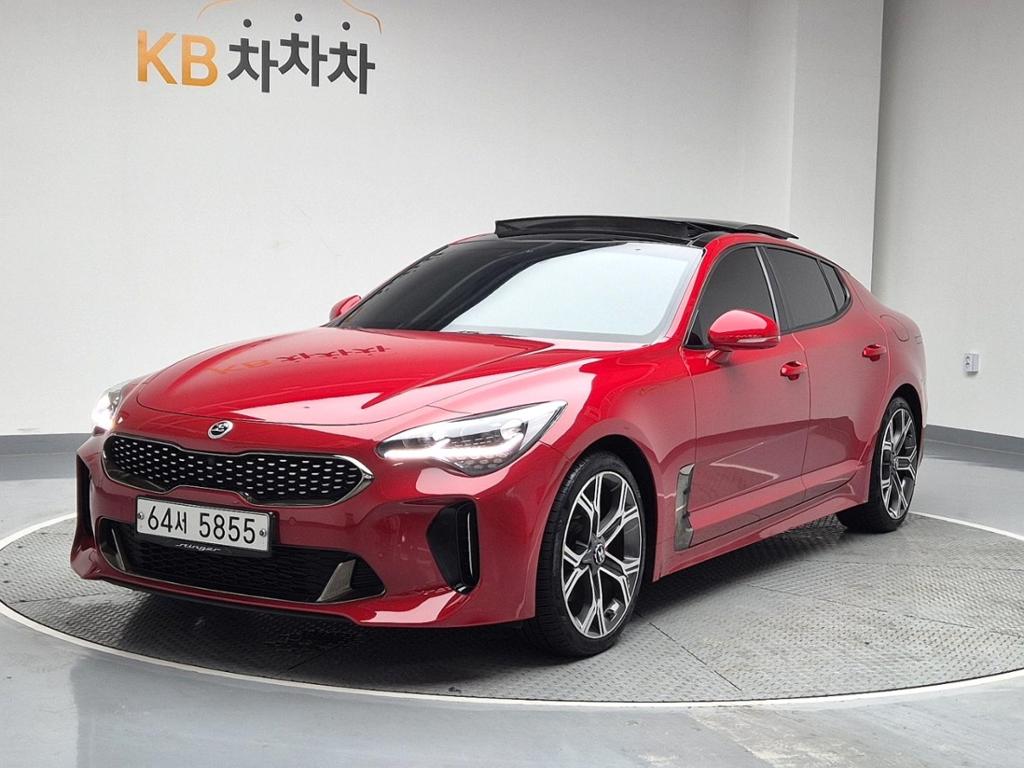 2018 KIA STINGER 