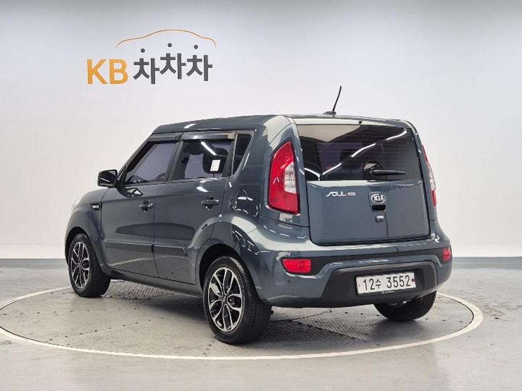 2013 KIA SOUL 