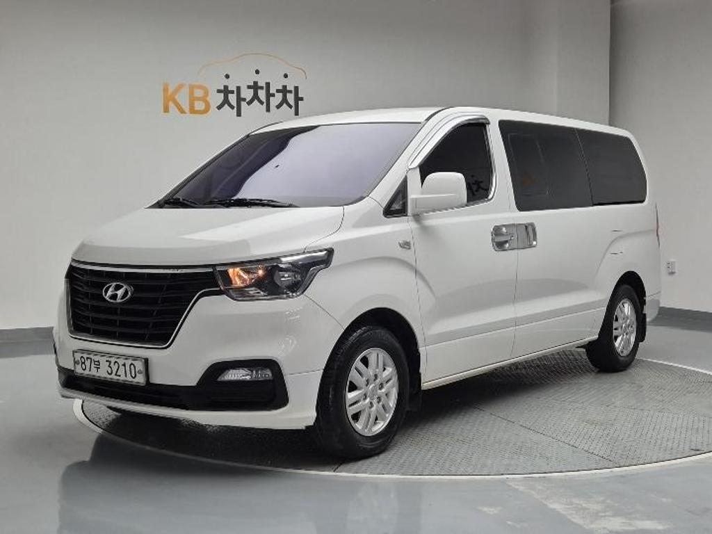2019 HYUNDAI THE NEW GRAND STAREX 