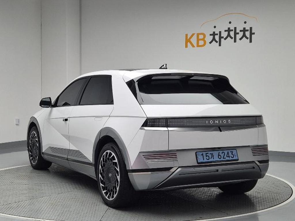 2022 HYUNDAI IONIQ5 