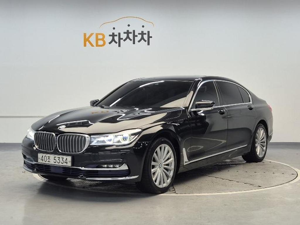 2016 BMW 7 SERIES (6Gen) 