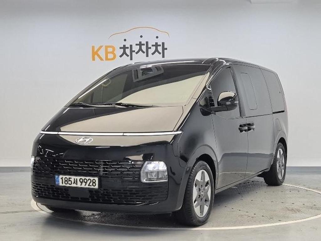 2022 HYUNDAI STARIA 