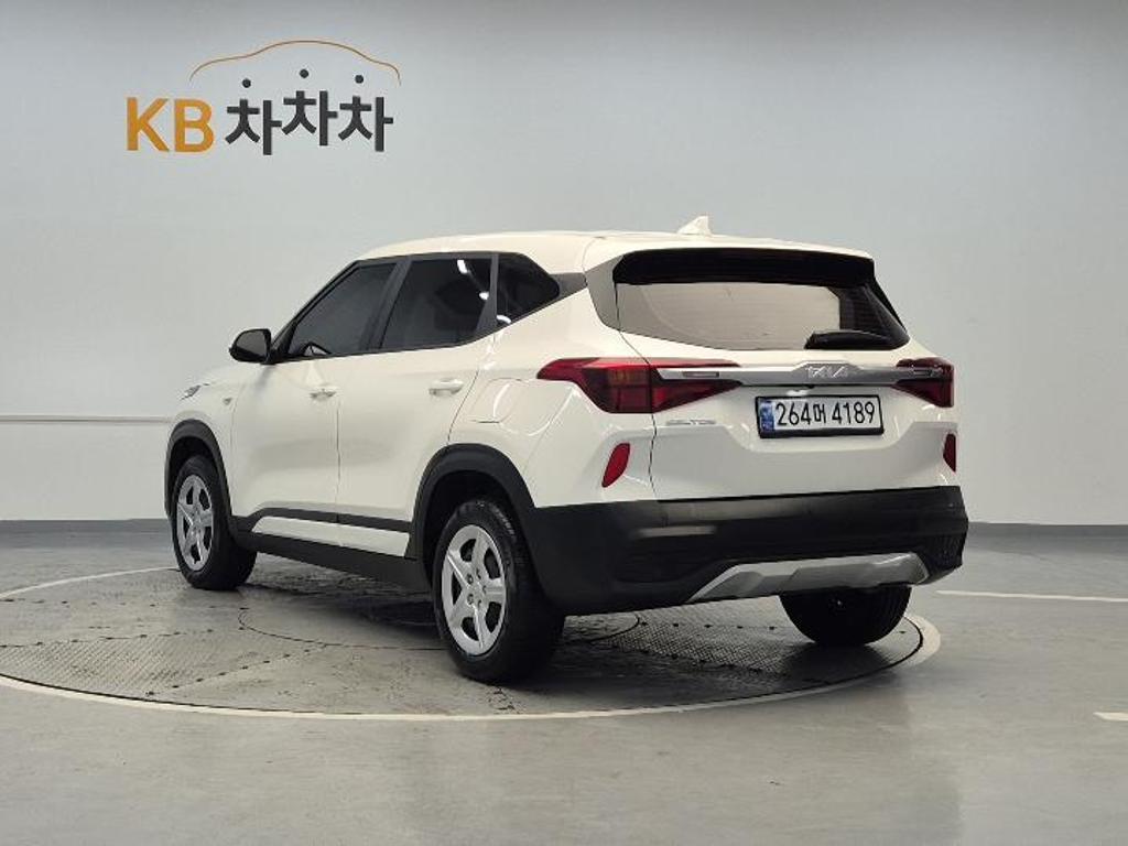 2022 KIA SELTOS 