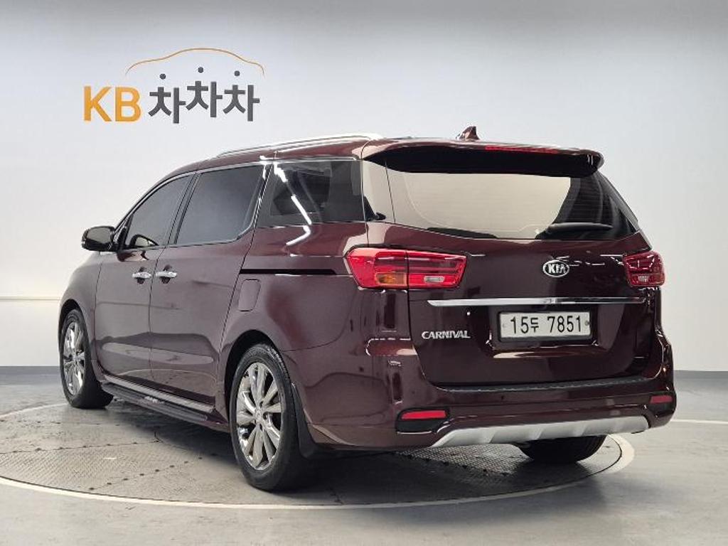 2019 KIA THE NEW CARNIVAL 
