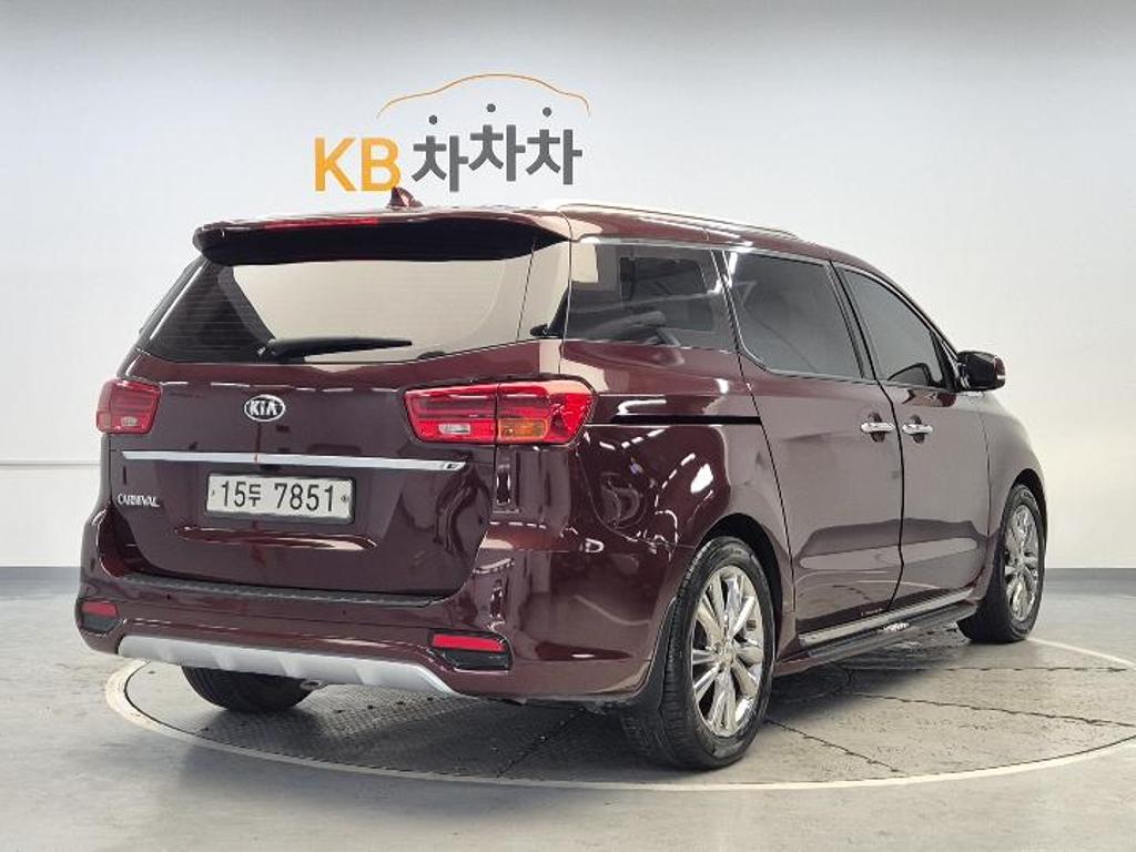 2019 KIA THE NEW CARNIVAL 