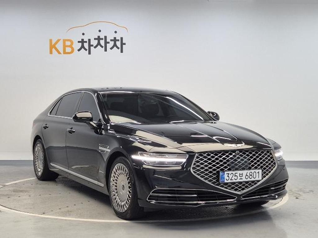 2020 GENESIS G90 