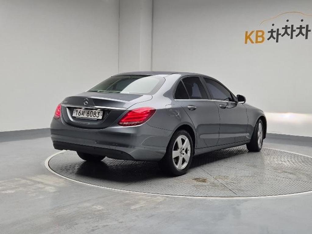 2018 BENZ C CLASS (4Gen) 