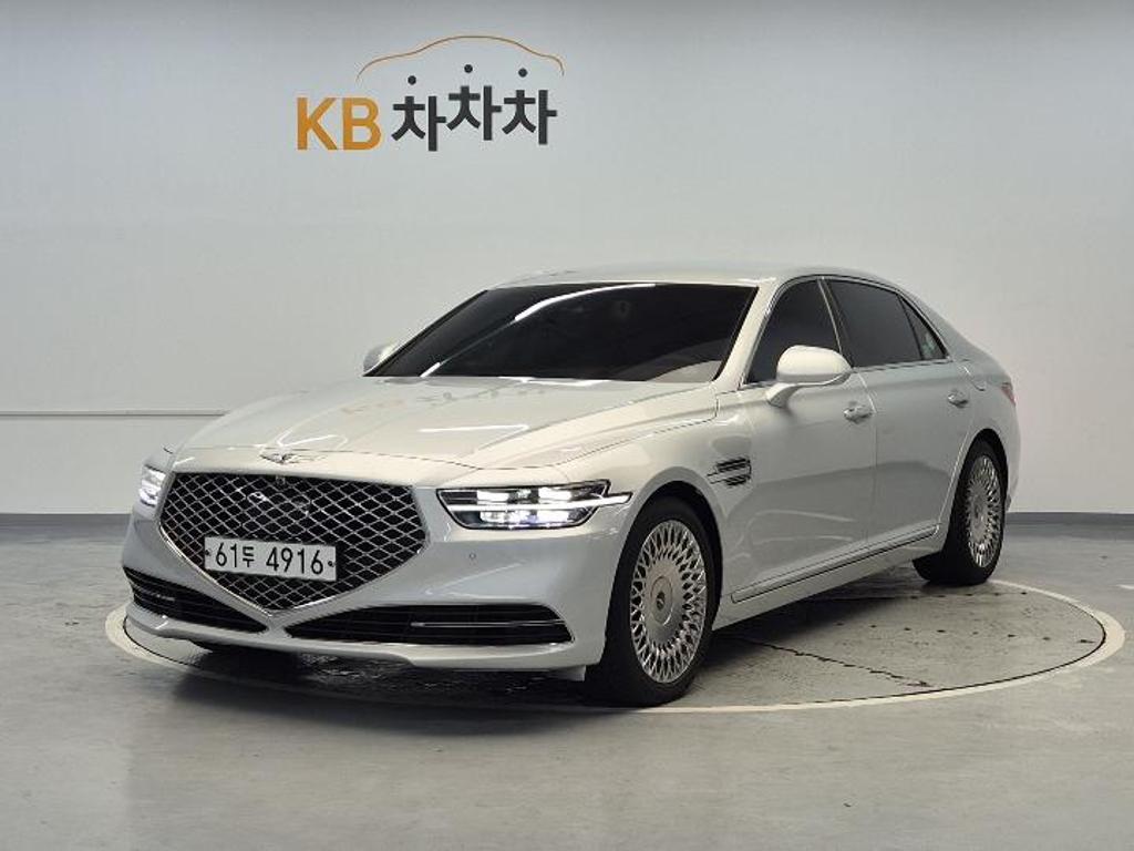 2019 GENESIS G90 