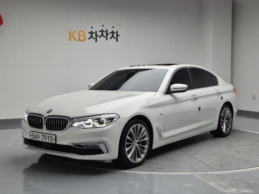 2018 BMW 5 SERIES (7Gen) 