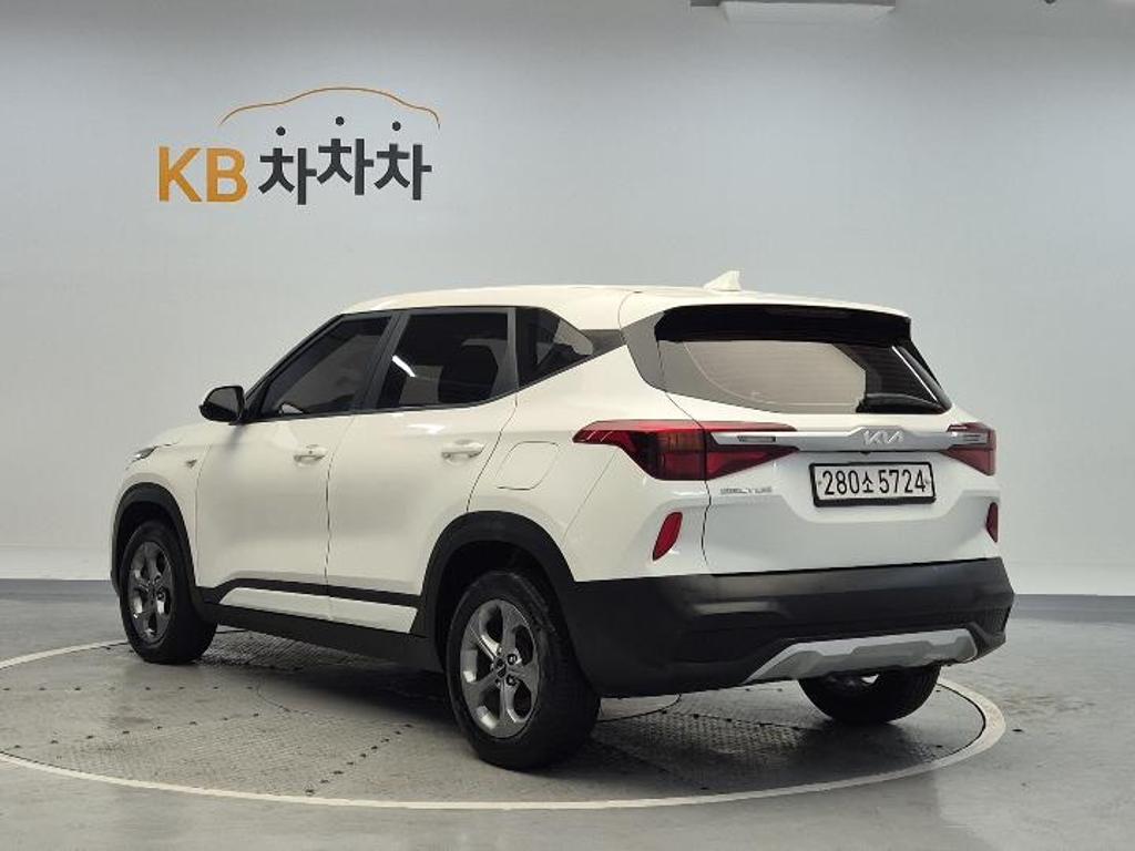 2022 KIA SELTOS 