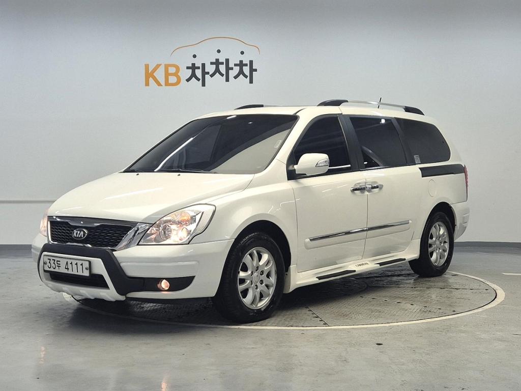 2013 KIA CARNIVAL R 