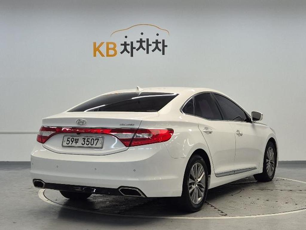 2015 HYUNDAI GRANDEUR HG 