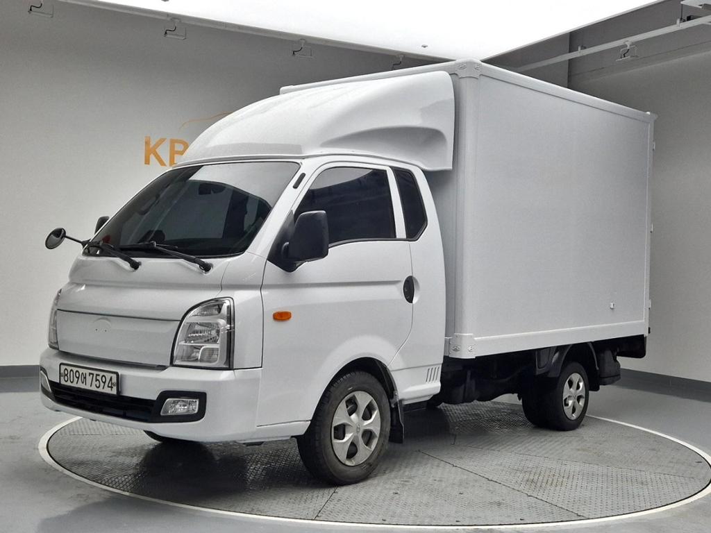 2022 HYUNDAI PORTER II 