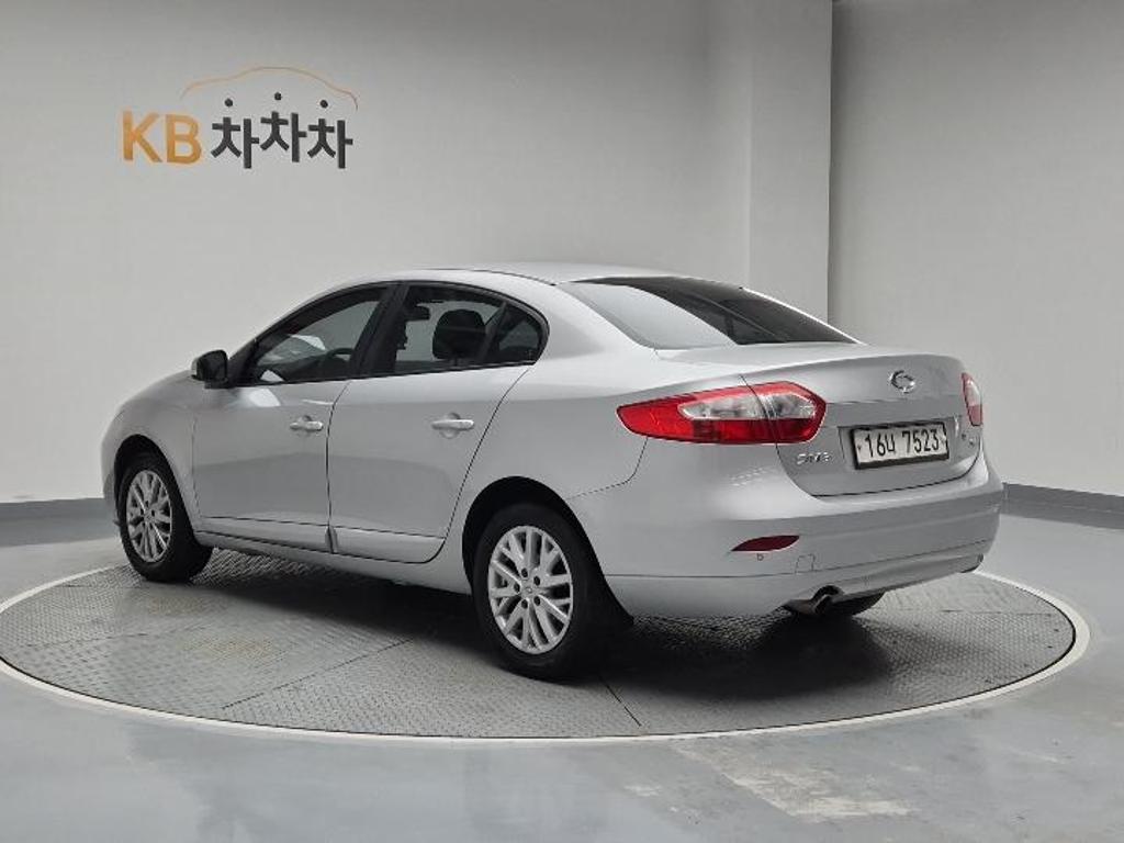2014 RENAULT KOREA NEW SM3 