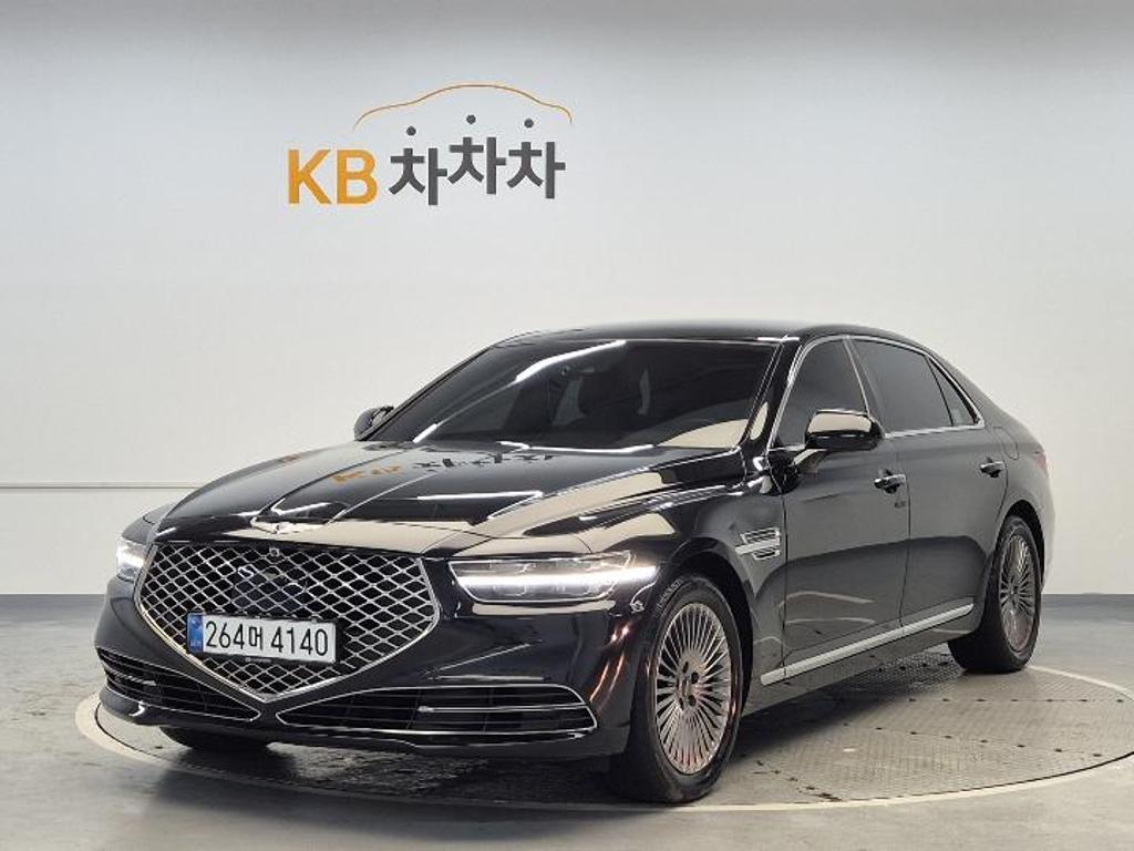 2021 GENESIS G90 