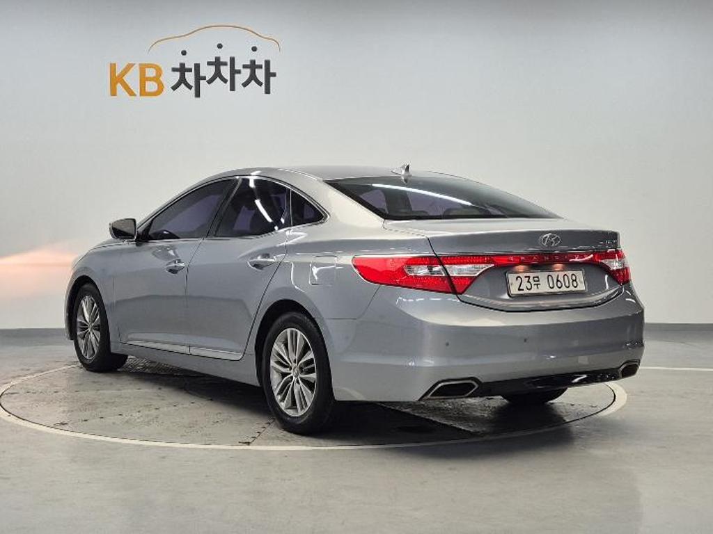 2016 HYUNDAI GRANDEUR HG 