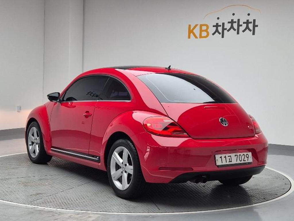 2015 VOLKSWAGEN THE BEETLE 
