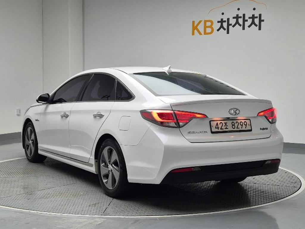 2015 HYUNDAI LF SONATA HYBRID 