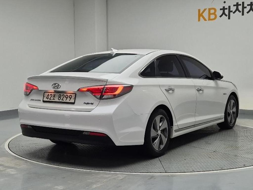 2015 HYUNDAI LF SONATA HYBRID 