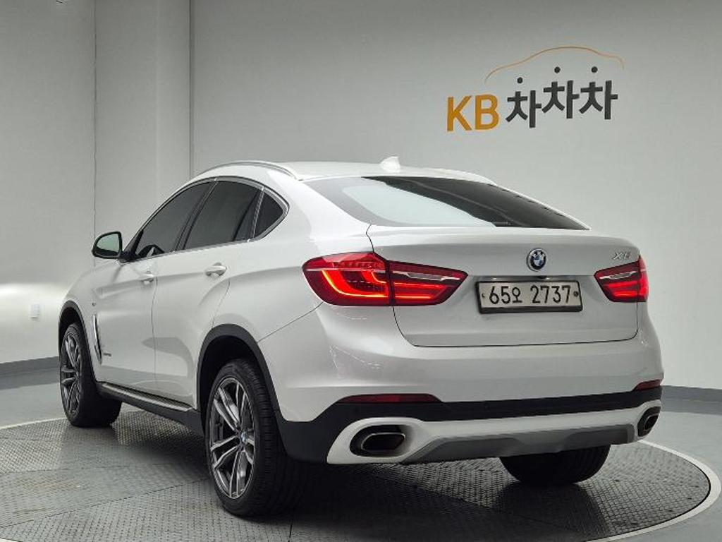2017 BMW X6 (2Gen) 