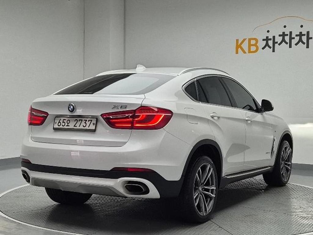 2017 BMW X6 (2Gen) 