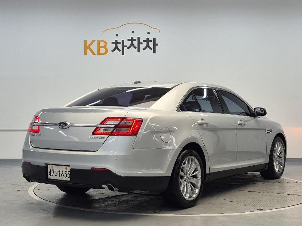 2014 FORD TAURUS (6G) 