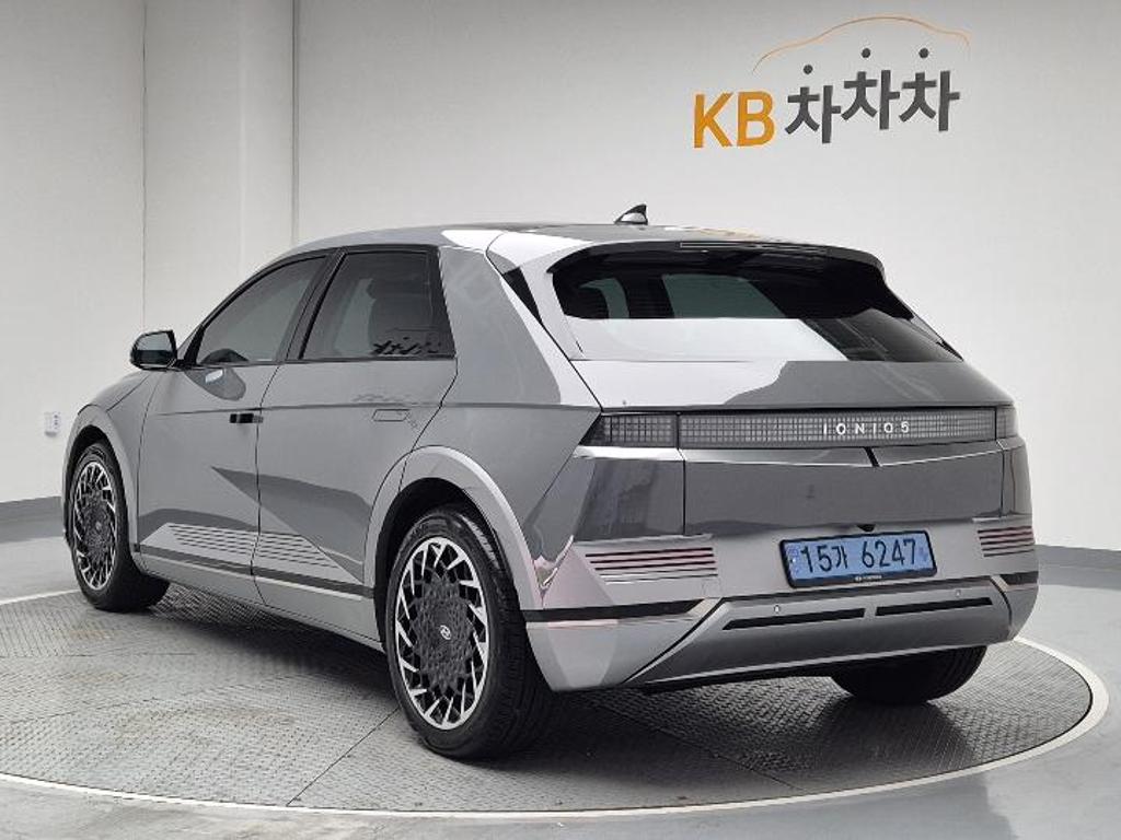 2022 HYUNDAI IONIQ5 