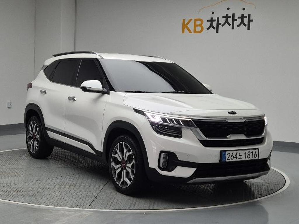2021 KIA SELTOS 