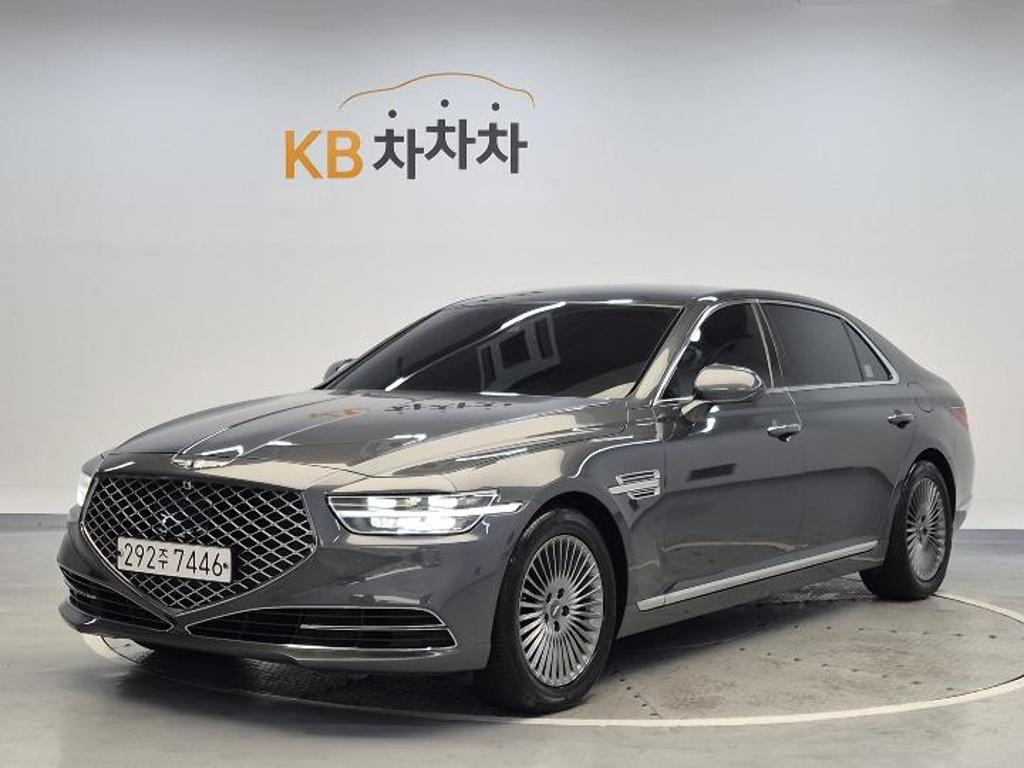 2021 GENESIS G90 