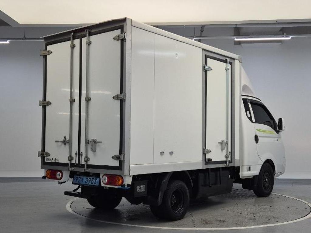 2022 HYUNDAI PORTER II ELECTRIC 