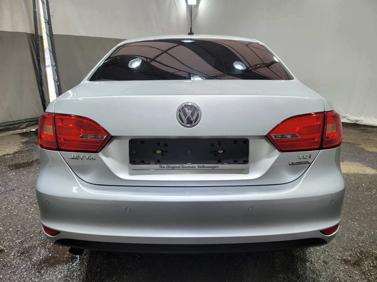 2011 VOLKSWAGEN JETTA (3Gen) 