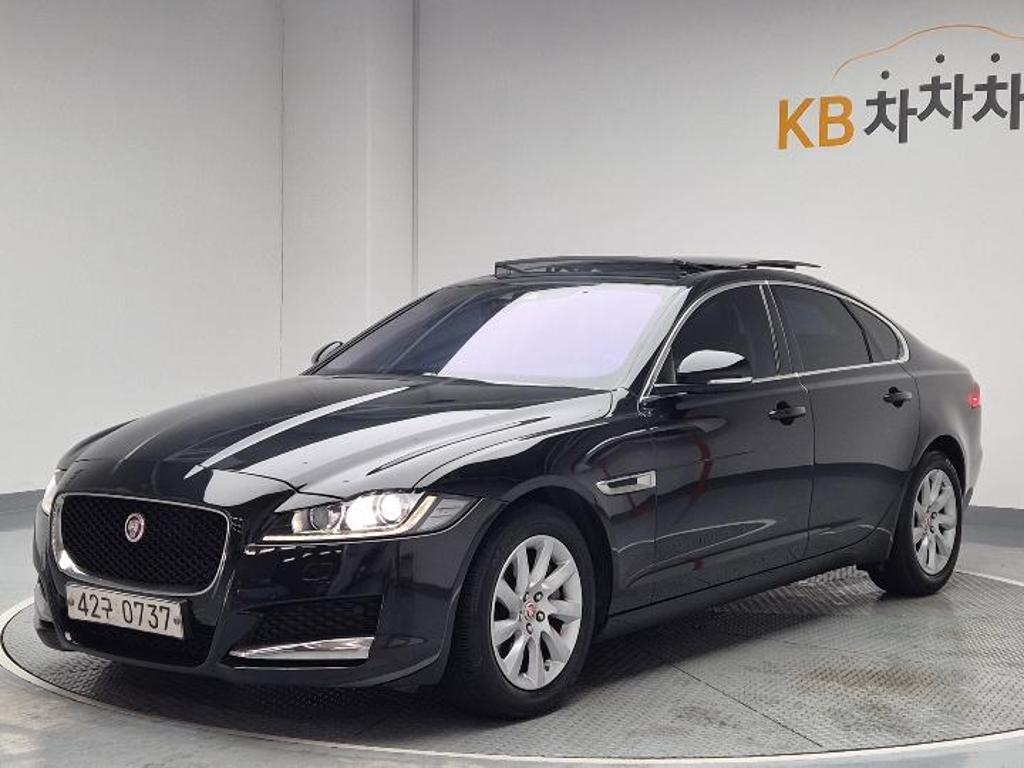 2016 JAGUAR XF (2G) 