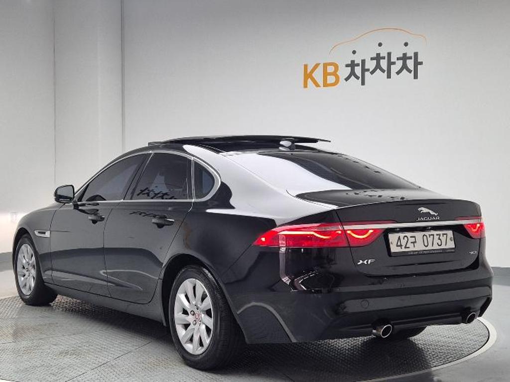 2016 JAGUAR XF (2G) 