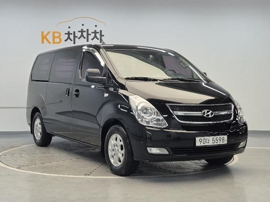 2015 HYUNDAI GRAND STAREX 